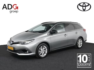 Toyota Auris Touring Sports 1.8 Hybrid Black Edition | Cruise control  | Navigatie | Parkeer camera |