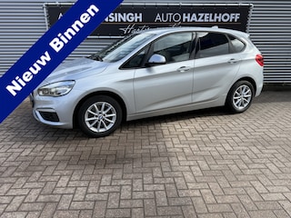 BMW 2-serie Tourer 218i High Executive Automaat!! | PDC V+A | Stoelverwarming | Lederen Bekleding | Led | Cruise | Trekhaak! | RIJKLAARPRIJS INCL 12 MAANDEN  GARANTIE EN BEURT