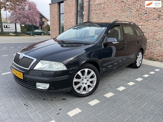 Skoda Octavia Combi 2.0 FSI Ambiente