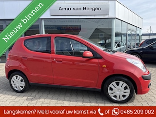 Nissan Pixo 1.0 Look, airco, parrot, trekhaak, afkomstig van 2e eigenaar.