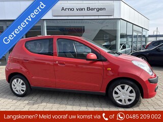 Nissan Pixo 1.0 Look, airco, parrot, trekhaak, afkomstig van 2e eigenaar.