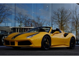 Ferrari 488 3.9 Spider HELE / Full Akrapovic / Tri Coat Paint / Painted Livery / Lifting