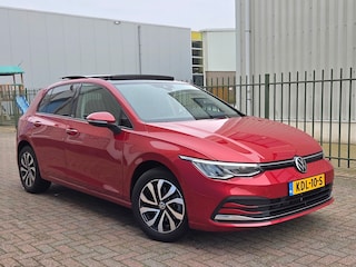Volkswagen Golf 1.0 eTSI Active Aut. Navi-Sfeer-Cam-Carplay