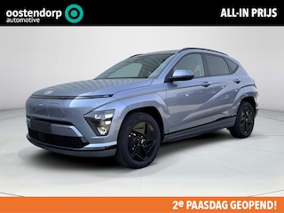 Hyundai Kona Long Range Pure edition 64.8 kWh | Uit voorraad leverbaar! | Parkeersensoren voor en achter | Adaptieve Cruise Control | Keyless entry en start |