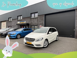 Mercedes-Benz B-klasse 180 Ambition | 12MND GARANTIE | CRUISE | XENON | LMV | TREKHAAK | NAVI |