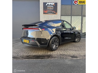Tesla Model Y Juniper Long Range RWD