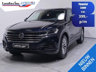 Volkswagen Touareg 3.0 TDI 231 pk Grijs Kenteken 2-Zits Navi, Camera Trekhaak 3.500 kg, Leder Zwart, Adapt. Cruise, Luchtvering