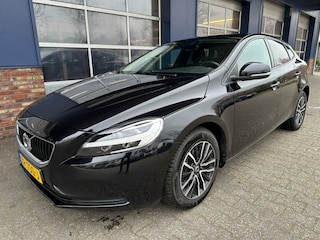 Volvo V40 1.5 T2 POLAR+ Automaat, Navi, Stoelverwarming, ALL IN Prijs.