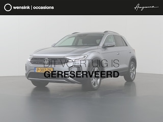 Volkswagen T-Roc 1.5 TSI Life | Navigatie | Apple CarPlay/Android Auto | Virtual Cockpit | DAB | Airconditioning | Adaptieve Cruise Control |