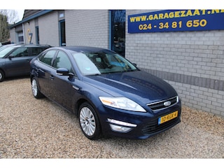 Ford Mondeo 1.6 Trend Business Navi 1/2 leder