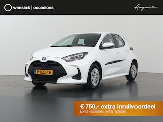 Toyota Yaris 1.5 Hybrid Active | Navigatie | Cruise Control | Climate Control | Camera | DAB | Apple CarPlay/Android Auto | Rijhulpsysteem |