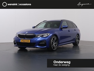 BMW 3-serie Touring 330i Executive Edition | M-Pakket | Panoramadak | Parkeerpakket | HUD | DAB | Hifi Speakersysteem | Sportstoelen | Rijassistentiepakket | LED | Interieurverlichtingspakket |