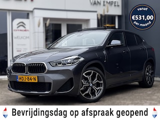 BMW X2 XDrive25e High Executive M-Pakket | Schuif-Kantel dak | Memory | Camera | Stoelverwarming | Elek. Achterklep