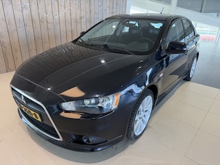 Mitsubishi Lancer Sportback 1.8 Intense