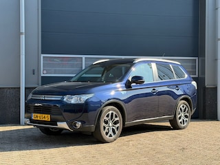Mitsubishi Outlander 2.0 PHEV Limited Edition X-Line bj.2015 Camera|Navi|Opendak|Nap.