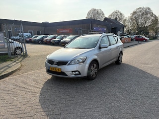 Kia Ceed Cee'd Sporty Wagon 1.4 CVVT X-ecutive