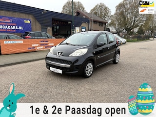 Peugeot 107 1.0-12V Millesim 200 AIRCO + NIEUWE APK!