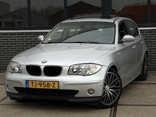 BMW 118i High Executive |Schuifdak |CruiseC |LM18