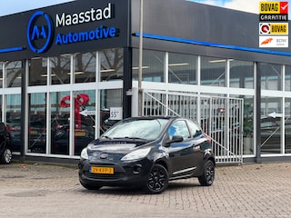 Ford Ka 1.2 Trend Black on Black zuinig en betrouwbaar