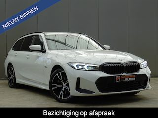BMW 3-serie Touring 330e * M-PAKKET * FACELIFT !!