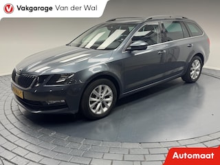 Skoda Octavia Combi 1.0 TSi Greentech Automaat-Trekhaak-Navigatie-Cr.contr-Clima-Carplay-Parkeersensoren-Lm16''velgen