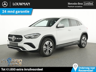 Mercedes-Benz GLA 250 e Plug-In Hybride MultiBeam Koplampen | Achteruitrijcamera | KeylessGo | Sfeerverlichting | Stoelverwarming voor. Inclusief 24 maanden MB Certified garantie voor Europa.