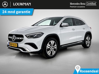 Mercedes-Benz GLA 250 e Plug-In Hybride MultiBeam Koplampen | Achteruitrijcamera | KeylessGo | Sfeerverlichting | Stoelverwarming voor. Inclusief 24 maanden MB Certified garantie voor Europa.