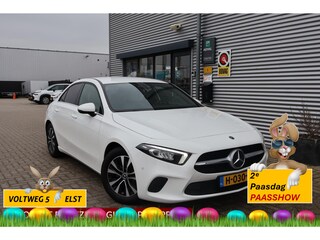 Mercedes-Benz A-klasse 200 Business Solution 1e Eigenaar | Volledig Onderh | NL-Auto | Camera | Stoelverwarming | Navi | Carplay | Alarm klasse 3 | ACC  | PDC