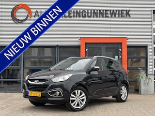 Hyundai ix35 2.0i i-Catcher / Trekhaak 1.600kg Trekgewicht / NL Auto / Allseason Banden / Achteruitrijcamera / Stoelverwarming /