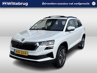 Skoda Karoq 1.5 TSI ACT Ambition / AUTOMAAT/ PANO/ KEYLESS/ CRUISE/ DIGITAL DASH/ DAB/ NAVI/ SMARTLINK/ CLIMA/ STOELVERWARMING V+A/ PARK. SENSOREN + CAMERA