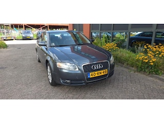 Audi A4 Limousine 1.6 Pro Line