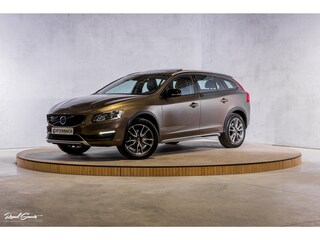Volvo V60 2.0 T5 Nordic+ | Afn.Trekhaak | Panorama dak | Cruise control | Memory |