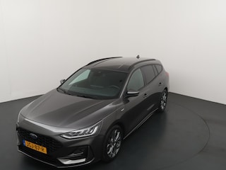 Ford Focus Wagon Ecoboost Hybrid 125 pk ST-line | Winter Pack | Nieuwe 4 seiz. banden | Navi | Clima | Cruise | Dr. loos Apple Carplay
