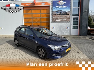 Hyundai i30 CW 1.4i i-Drive Cool mogelijk verbrande klep, rijdt voor de rest super!