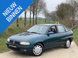 Opel Astra F 1.6i Fresh SEDAN, NL AUTO, 83.500KM