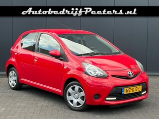 Toyota Aygo 1.0 5-Drs Airco 4-seizoensbanden Netjes