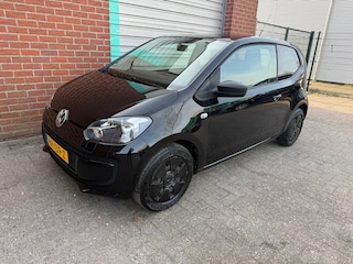 Volkswagen Up 1.0 take up! Airco Bj:2012