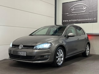 Volkswagen Golf 1.4 TSI Highline Pano, ACC, Achteruitrijcamera, LED, Parkeersensoren Rondom, Stoelverwarming, Keyless Start
