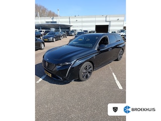 Peugeot 308 SW 1.2 GT | 18" lichtmetalen velgen 'PORTLAND' | Alcantara/kunstleder MAILLE Mistral met groen stiksel | Climate control met links/rechts gescheiden regeling en high efficiëncy koolstoffilter