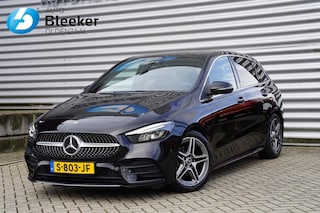 Mercedes-Benz B-klasse 180 136PK AMG-Line Aut. Navi PDC Trekhaak NL-auto!