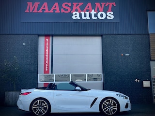 BMW Z4 Roadster (g29) M40i / High Executive / M-Sport / Harman Kardon / Memory seats / Adaptive cruise / Hud / Btw auto / ALPIN WEIB!