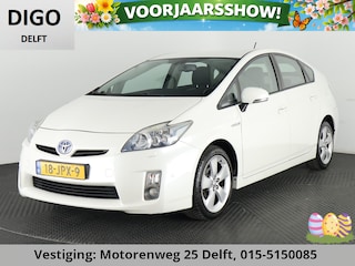 Toyota Prius 1.8 DYNAMIC NAVI 100% ONDERHOUDEN ZEER ZUINIG. NAVI.CAMERA.CRUISE.CLIMAT CONTROLL