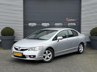 Honda Civic 1.3 Hybrid Comfort | Navigatie | Lederen Bekleding | Stoelverwarming | Lichtmetalen Velgen |