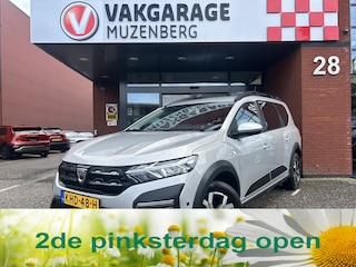Dacia Jogger 1.0 TCe 110 Extreme 5p. // TREKHAAK // NAVI // CAMERA // PDC // DODENHOEK SENSOR // CRUISE // APPLE CARPLAY - ANDROID AUTO //