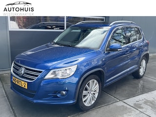 Volkswagen Tiguan 2.0 TSI 200pk DSG Sport&Style R-line 4Motion Panoramadak Trekhaak Navigatie Camera Leer Xenon