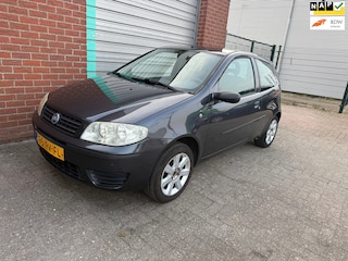 Fiat Punto 1.2 Sound 3-drs Airco! Bj:2004 NAP!