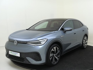 Volkswagen ID.5 Pro Business 77 kWh | SoH 94% | Stoel- en stuurwielverwarming | Navigatie | Adaptieve cruise control | LED matrix verlichting | Parkeersensoren | CarPlay | Sfeerverlichting | Voorklimatisering |