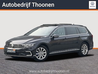 Volkswagen Passat Variant 1.4 TSI PHEV GTE | Camera | Pano | Stoelverwarming