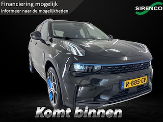 Lynk & Co 01 1.5 | 360 camera met 3d view | panodak | stoelverwarming |Android auto & Apple carplay |dab | adaptive cruise control | sfeerverlichting |