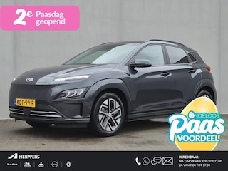 Hyundai Kona EV Comfort Smart 39 kWh Automaat / Accu SOH 100% / Dealer onderhouden / CCS snellader / WLTP 305 km stad 435 km / warmtepomp / All season banden / Stuur- & Stoelverwarming / Achteruitrijcamera / Keyless Entry/Start / Krell Audio Systeem /